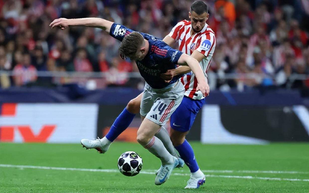 欧冠马竞1-1阿森纳，双点射揭示进攻乏力，次回合枪手占据优势